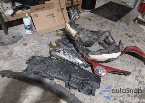 2018 Toyota Corolla Se from USA, damaged, VIN 2T1BURHEXJC091402